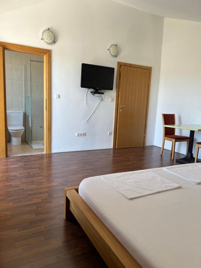 Studio Apartman Cesarica Kültér fotó